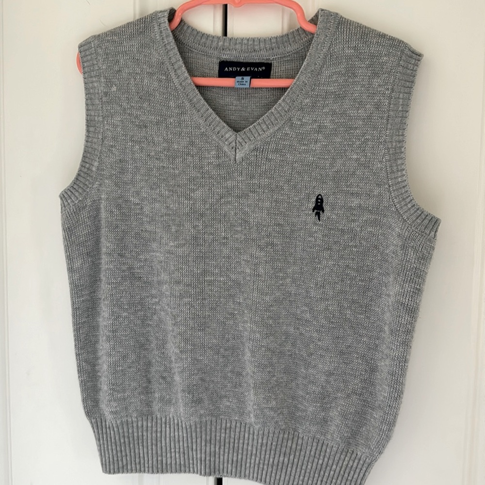 Andy &Evan boys vest size 5t